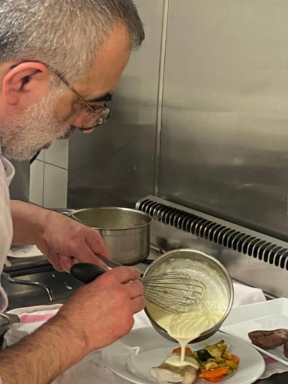 Hotel Paris Vesinet- Logis Hotel Restaurant Le Vésinet エクステリア 写真